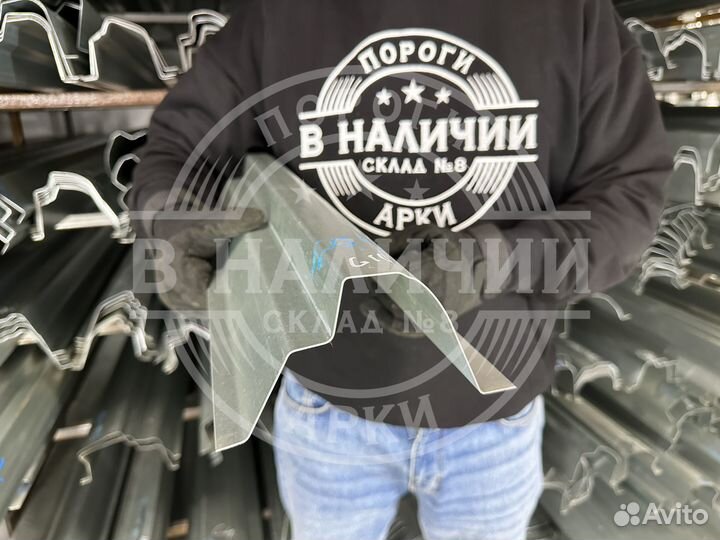 Левый порог Subaru Impreza 1 G10