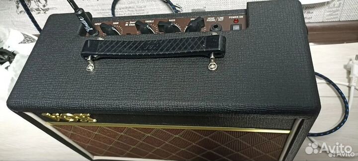 Комбоусилитель VOX Pathfinder 10