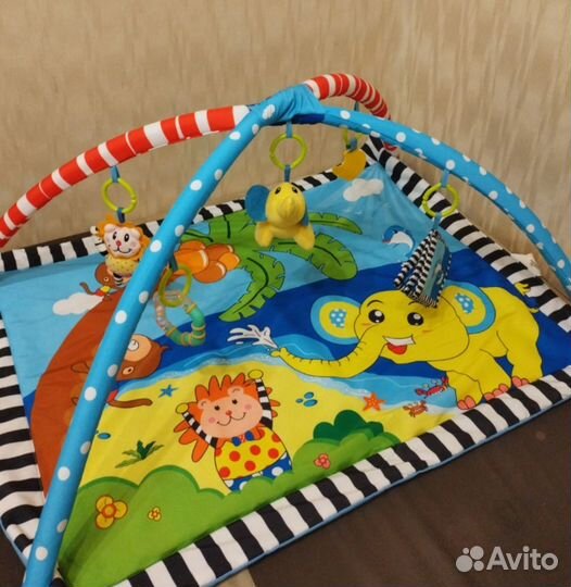 Развивающий коврик