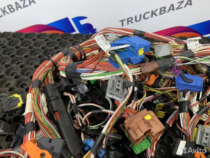 5600728647 Проводка кабины Renault T