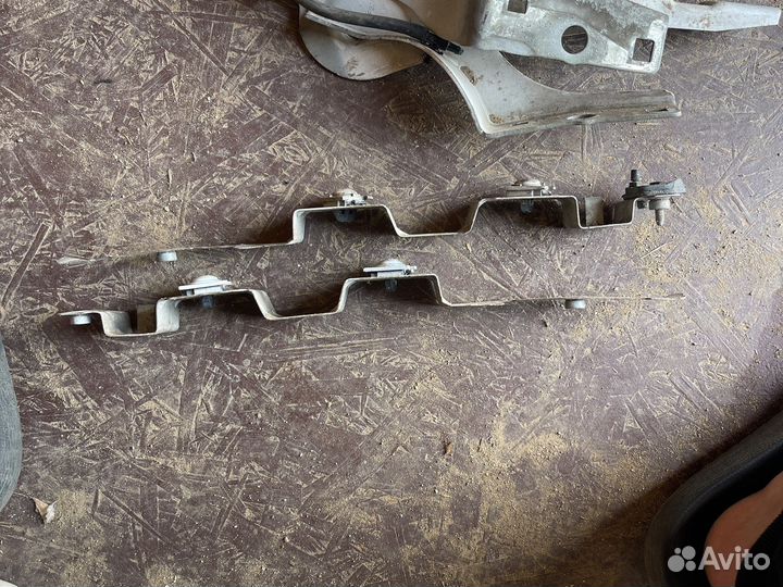 Кронштейн крепления крыла peugeot 408