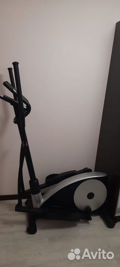Эллиптический тренажер