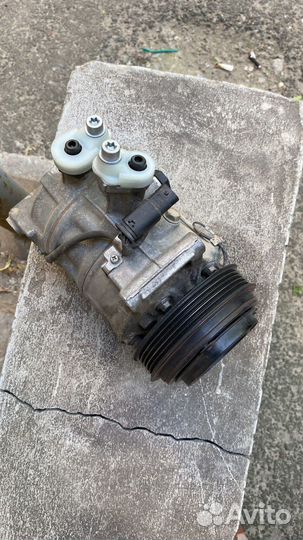 Mercedes benz Компрессор кондиционера