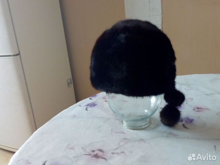 Шапка норковая молодежная, новая,черного цвета