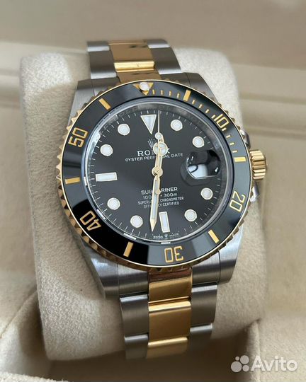 Часы Rolex Submariner Gold механика 3235