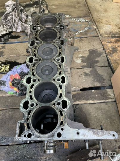 Двигатель M57TU 306D2 по запчастям