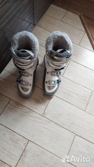 Горнолыжные ботинки Atomic размер 26