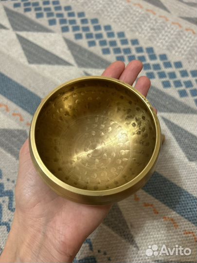 Поющая чаша