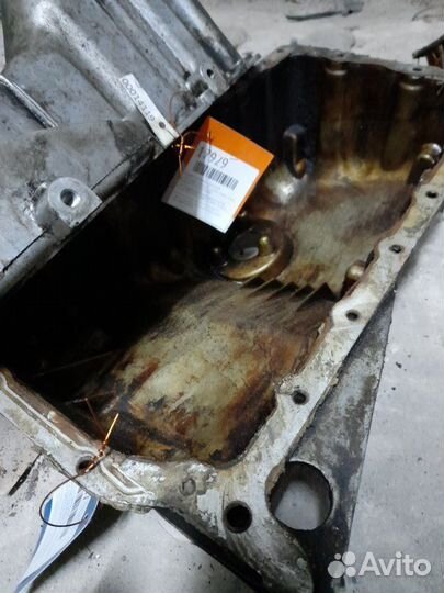Поддон масляный двигателя Volkswagen Passat B5