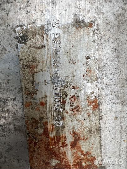 Усилитель бампера мерседес е211