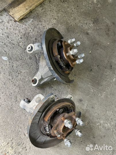 Задние кулаки nissan fuga y51