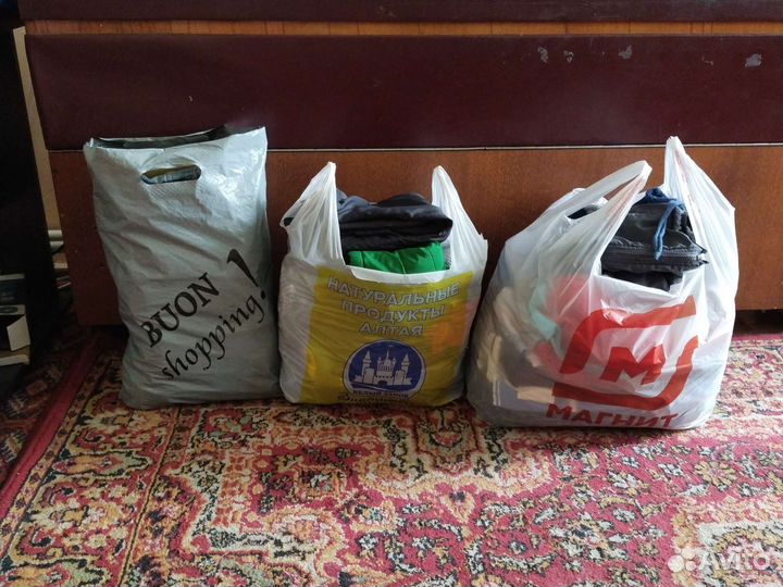 Продам пакетом детские вещи