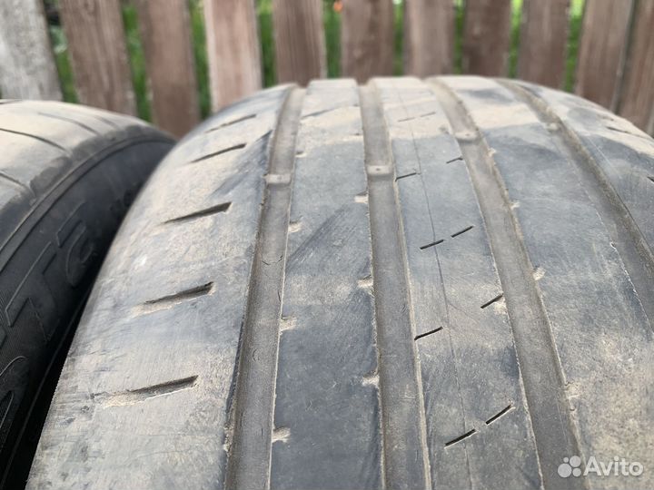 Kumho Ecsta HS51 215/50 R17