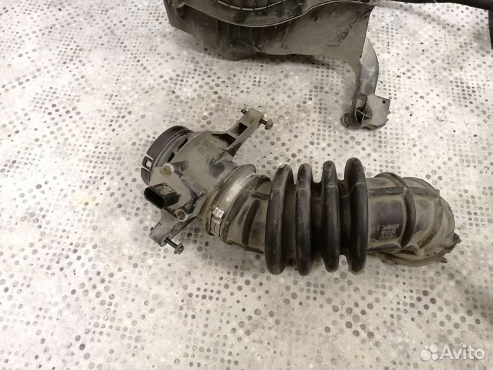 Корпус воздушного фильтра для Ford Focus II