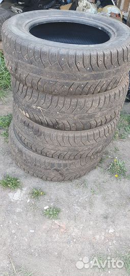Bridgestone Ice Cruiser 7000 195/65 R15