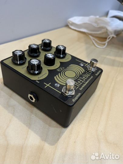 Педаль эффектов для гитары