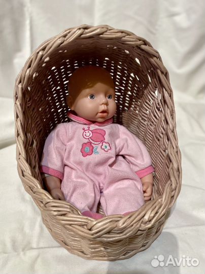 Плетеная колыбелька для кукол