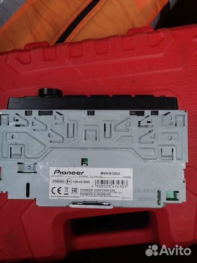 Авто магнитола pioneer MVH S120UI