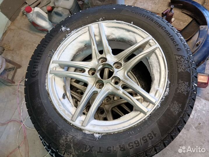 Continental ContiVikingContact 6 185/65 R15 92T