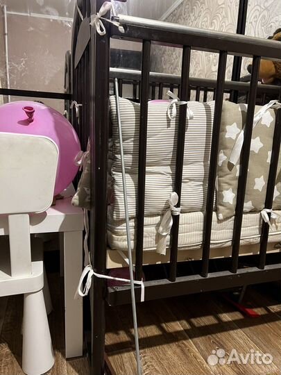 Детская кроватка