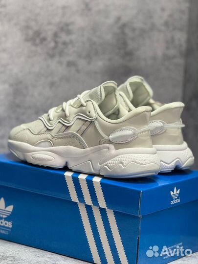 Кроссовки зимние женские Adidas Ozweego,2 цветах