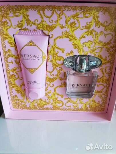 Парфюмерный набор женский. Versace, Shiseydo