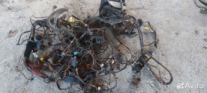 Проводка салона на Volkswagen Passat B6