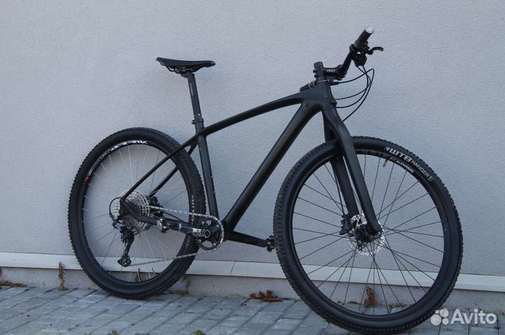 Велосипед карбоновый BXT 29 (L)