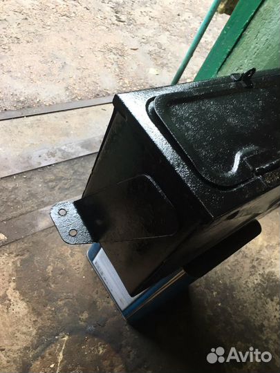 Ящик на авто для инструмента