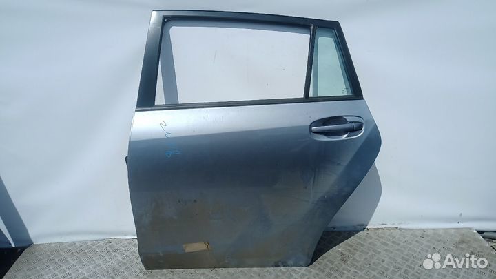 Дверь задняя левая toyota verso AR2 2009