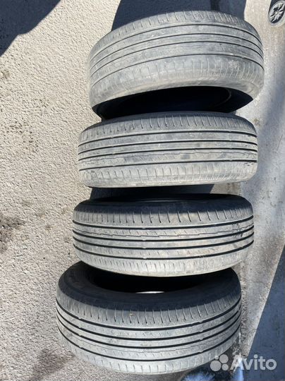 Yokohama BluEarth AE50 215/65 R17