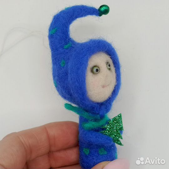 Девочка из шерсти ручная работа