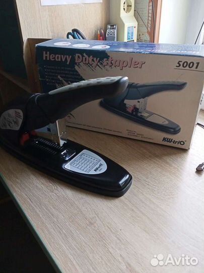 Степлер мощный Kw-Trio 5001
