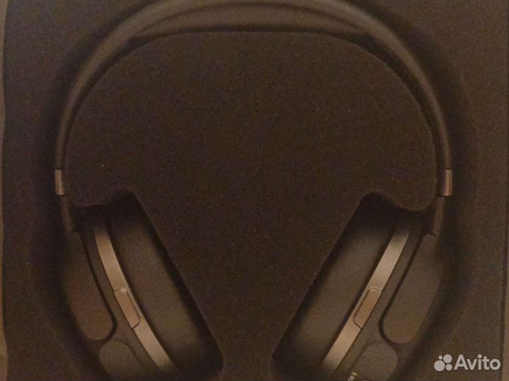 Игровые наушники HyperX cloud Orbit S