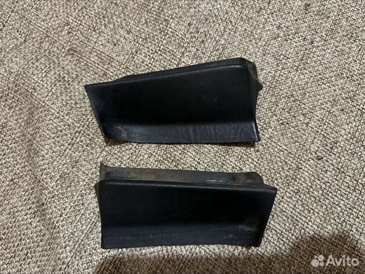 Уголки Volkswagen Golf2