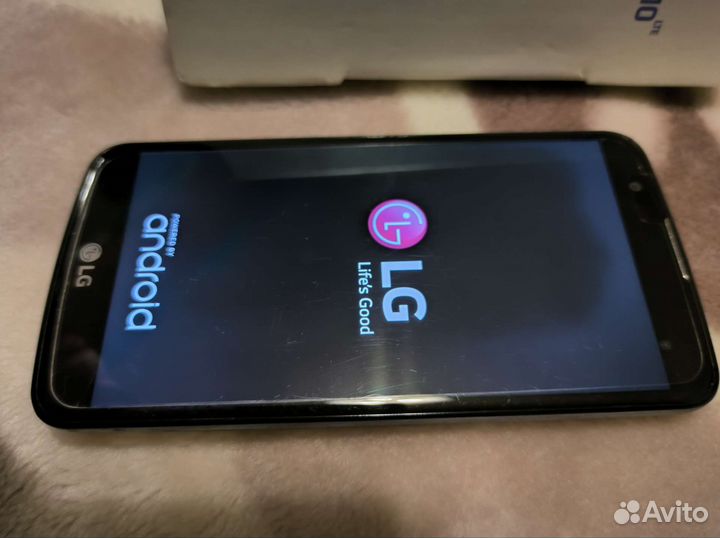 Телефон LG k10