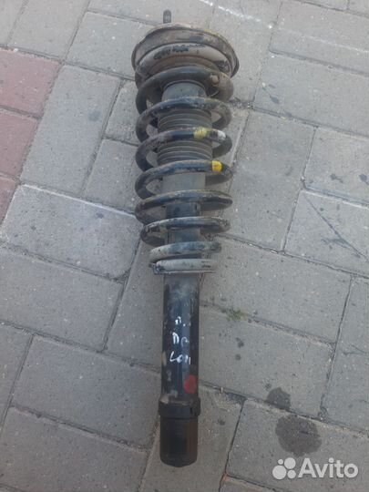 Передние стойки