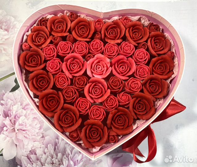 Шоколадные розы в подарок из бельгийского шоколада