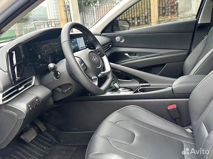 Hyundai Elantra 1.5 CVT, 2021, 21 000 км