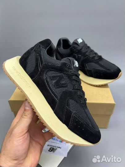 Кроссовки Balance черные женские летние