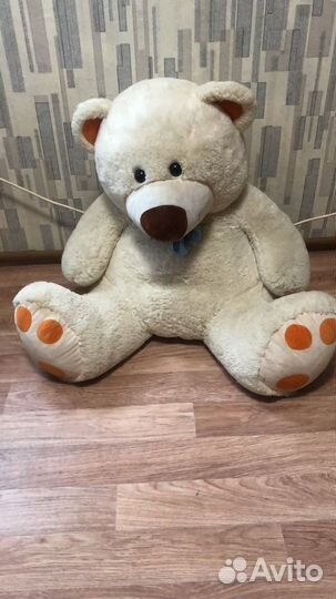 Плюшевый медведь