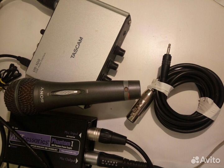 Микрофон динамический sony F-V420