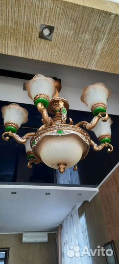 Люстра подвесная потолочная