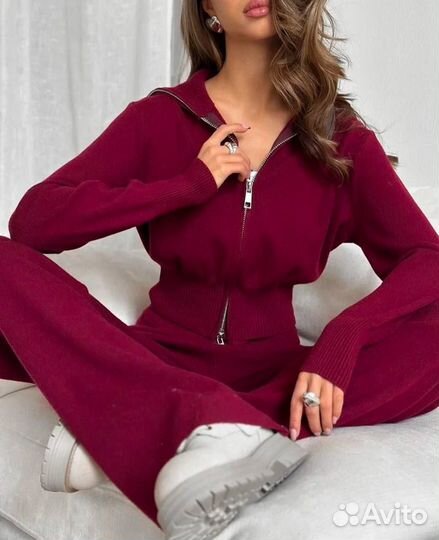 Спортивный ежедневный костюм двойка брюки жакет