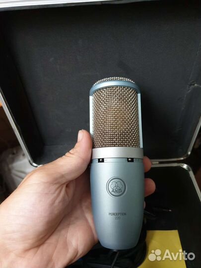 Микрофон akg p220 + art tube mp
