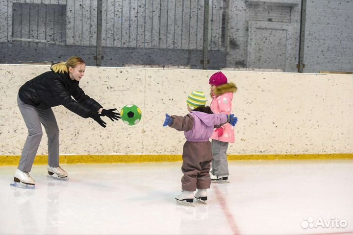 Тренер по фигурному катанию