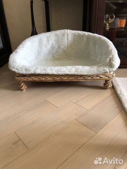 Диванчик для собачки мелкой породы. Сьемный чехол