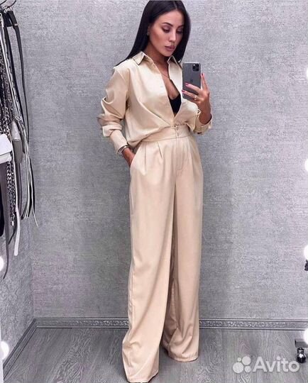 Костюм женский