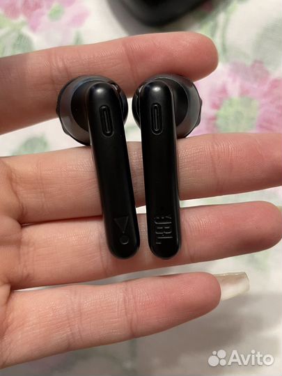 Беспроводные наушники jbl tune 220tws