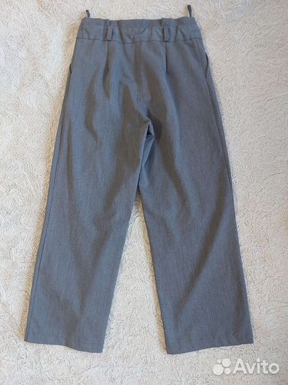 Костюм тройка школьный на девочку 146 см